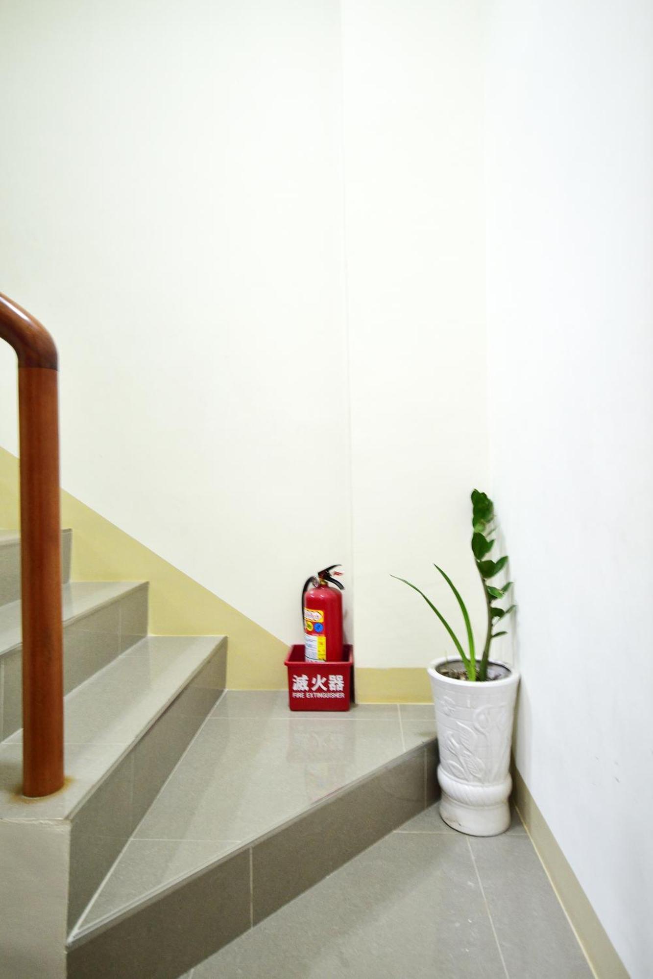 Fengru B&B Taitung Екстер'єр фото