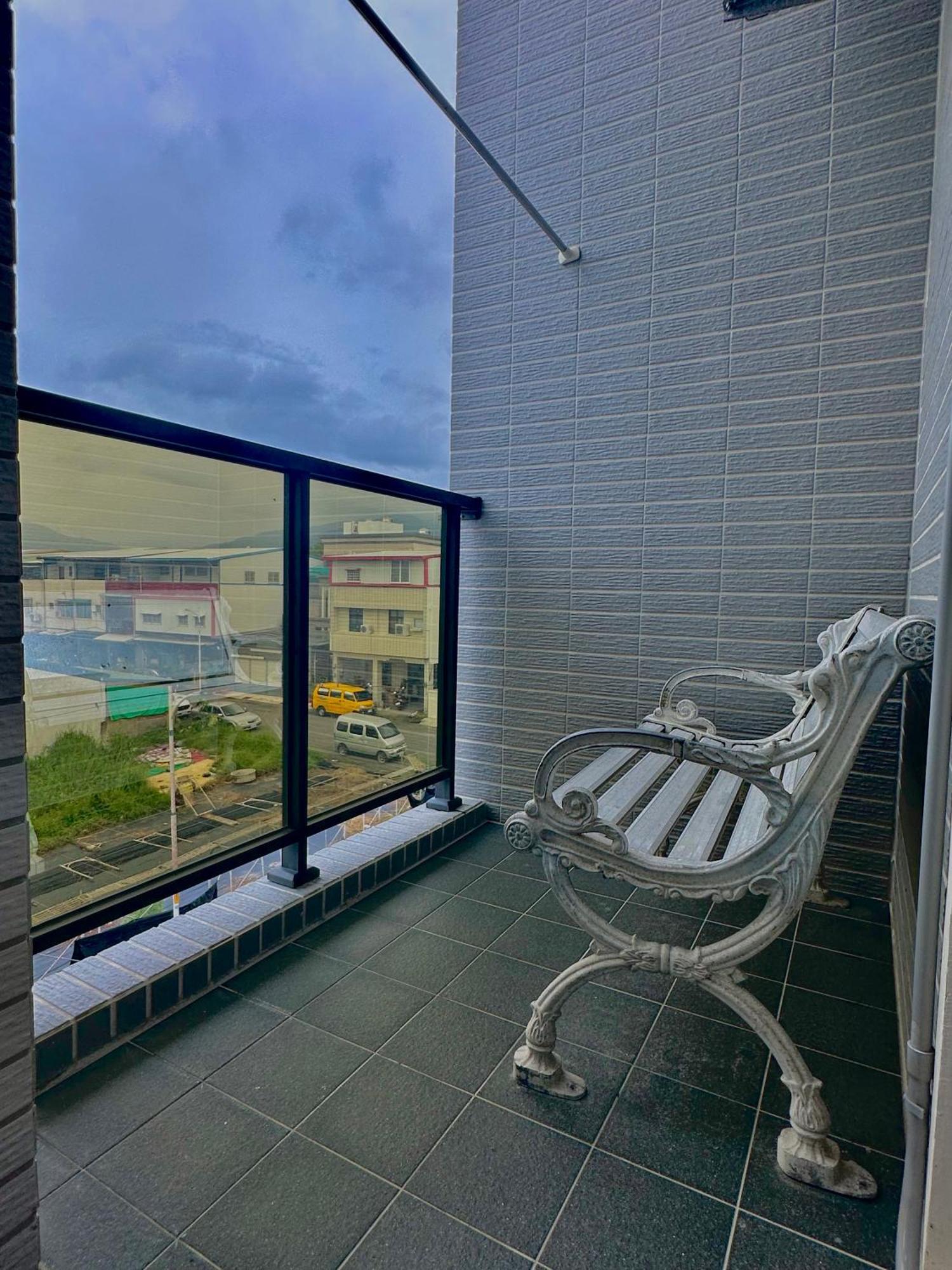 Fengru B&B Taitung Екстер'єр фото